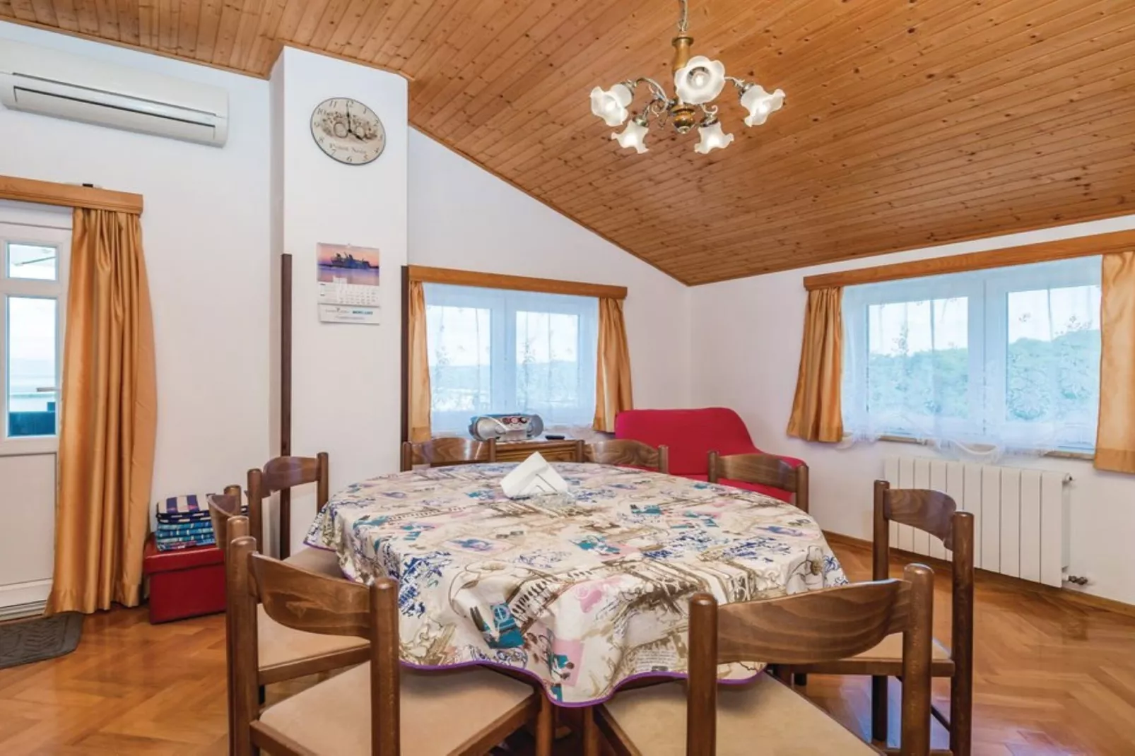 Scenic Seafront Brsec Apartment - Three Bedroom Apartment  with Terrace