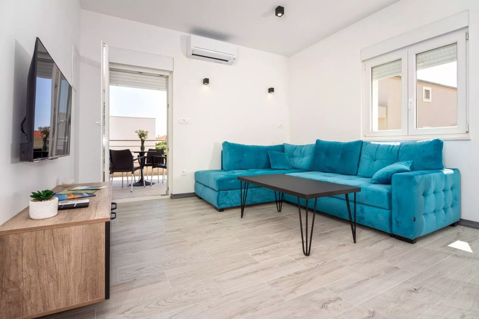Modern Apartments with Private Balcony - Premium One Bedroom Apartment (Owner S2)
