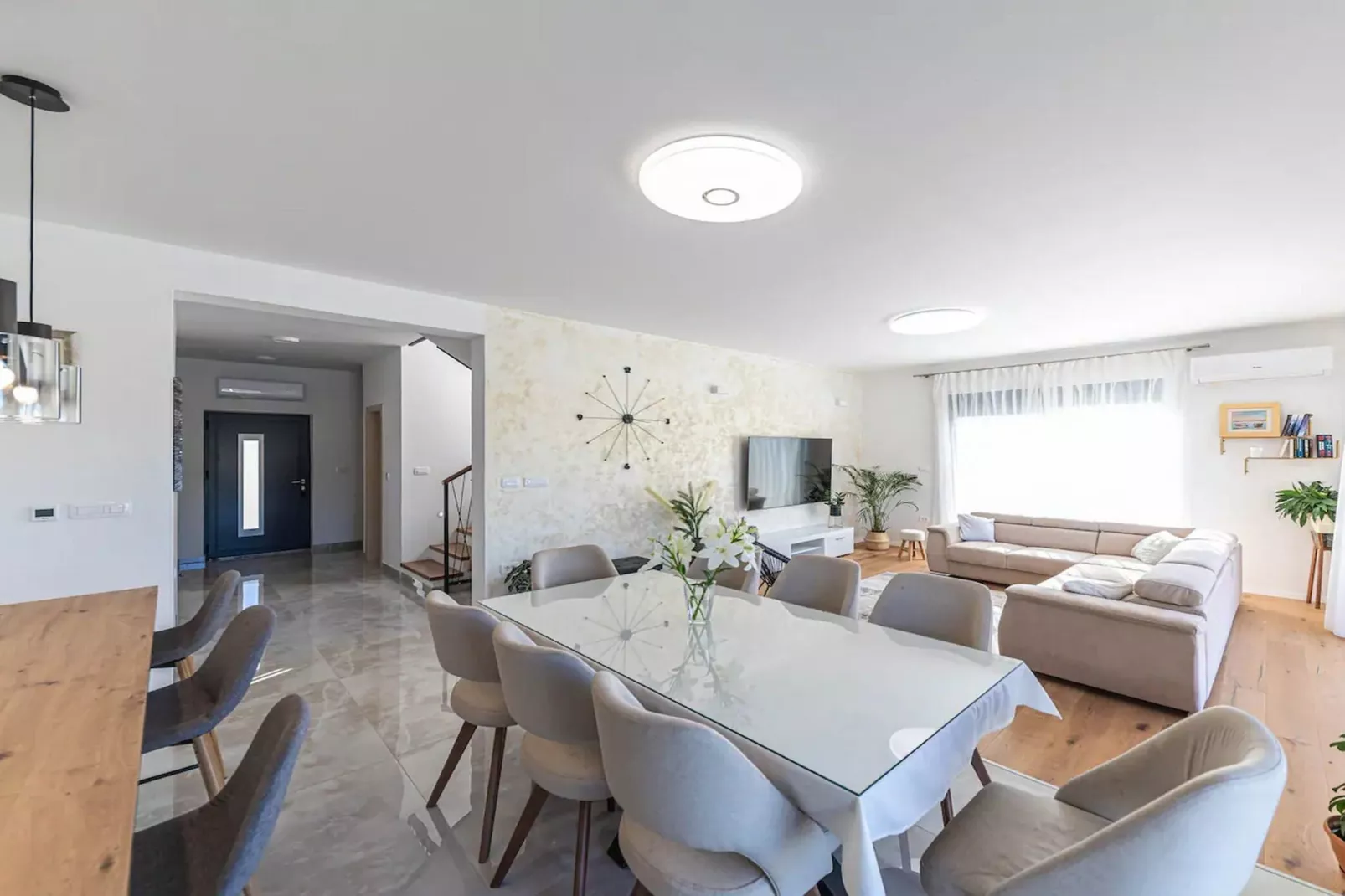 Luxurious Sanctuary Villa Primorski Dolac with Pool - Three Bedroom Villa with Pool