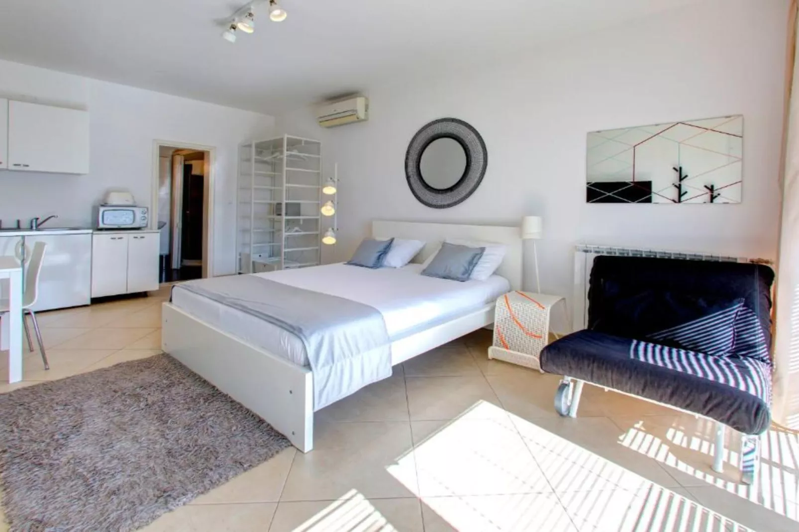 One-Bedroom Apartment With Balcony And Sea View (Premier)