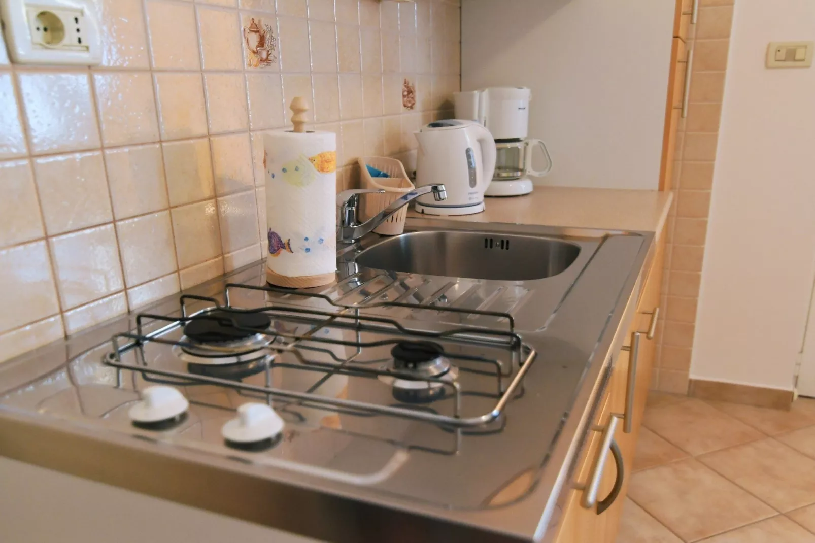 Scenic Retreat Rooms and Family Apartments - One Bedroom Apartment with Terrace