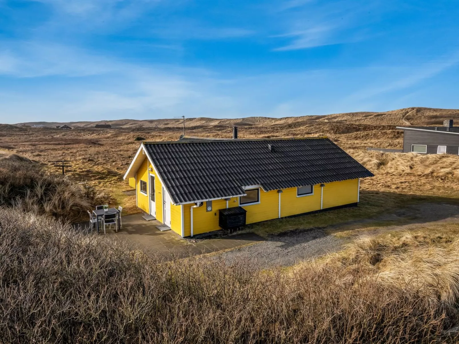 "Velena" -  from the sea - Buiten