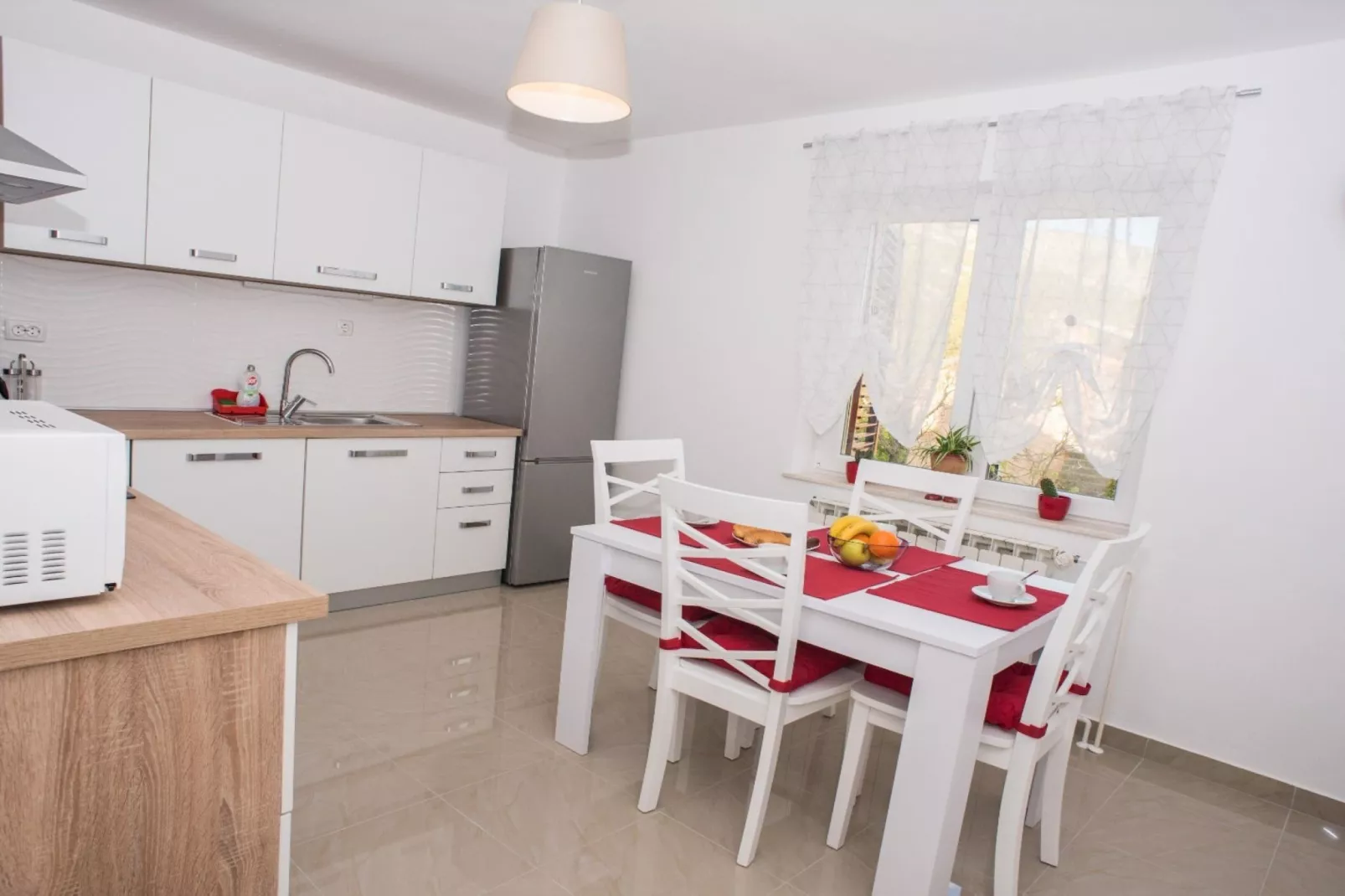 Chic Apartment Tribalj with Private Balcony - One Bedroom Apartment - Keuken