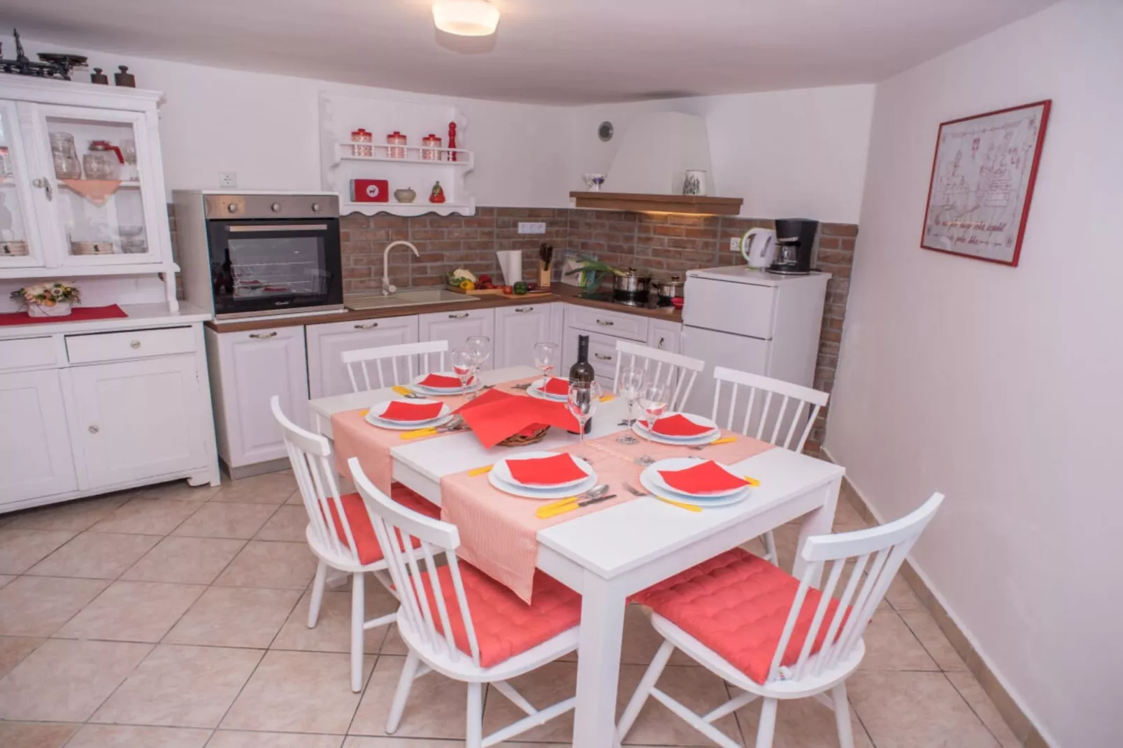 Exquisite Holiday Home with Private Pool and Sauna - Three Bedroom Holiday Home - Keuken