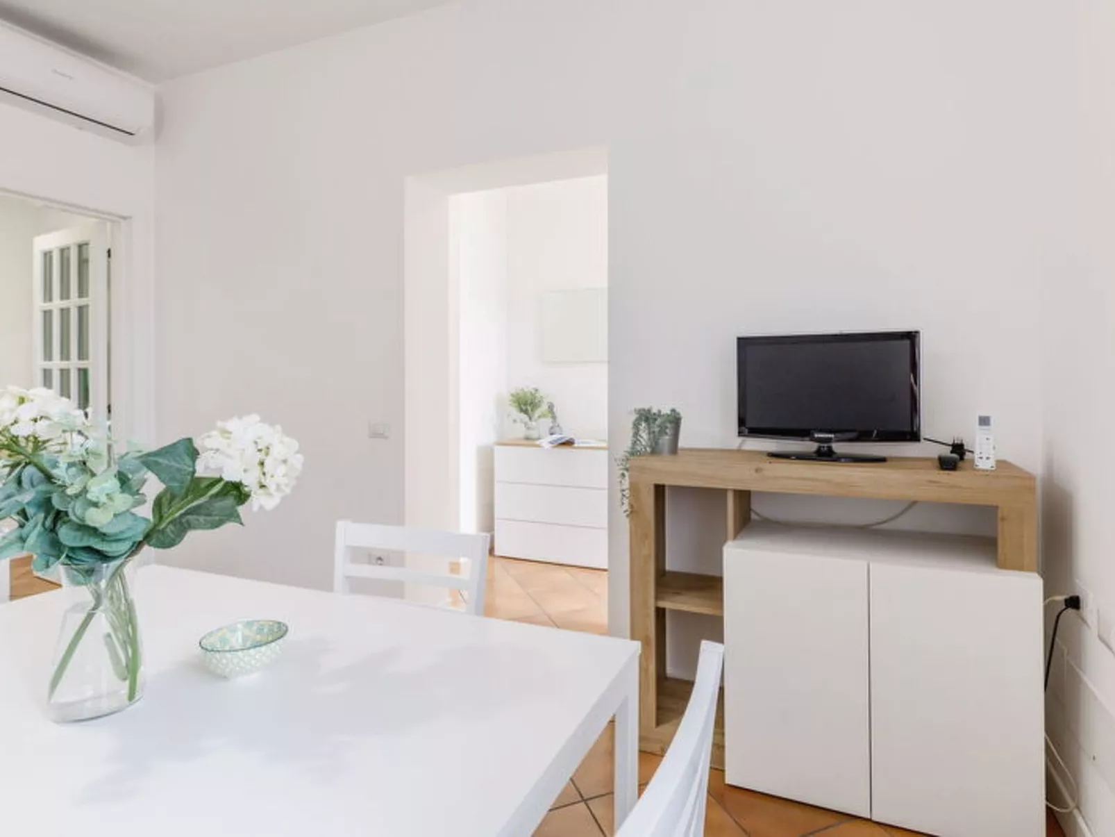 Cyca Holiday Home - Image-tags.info