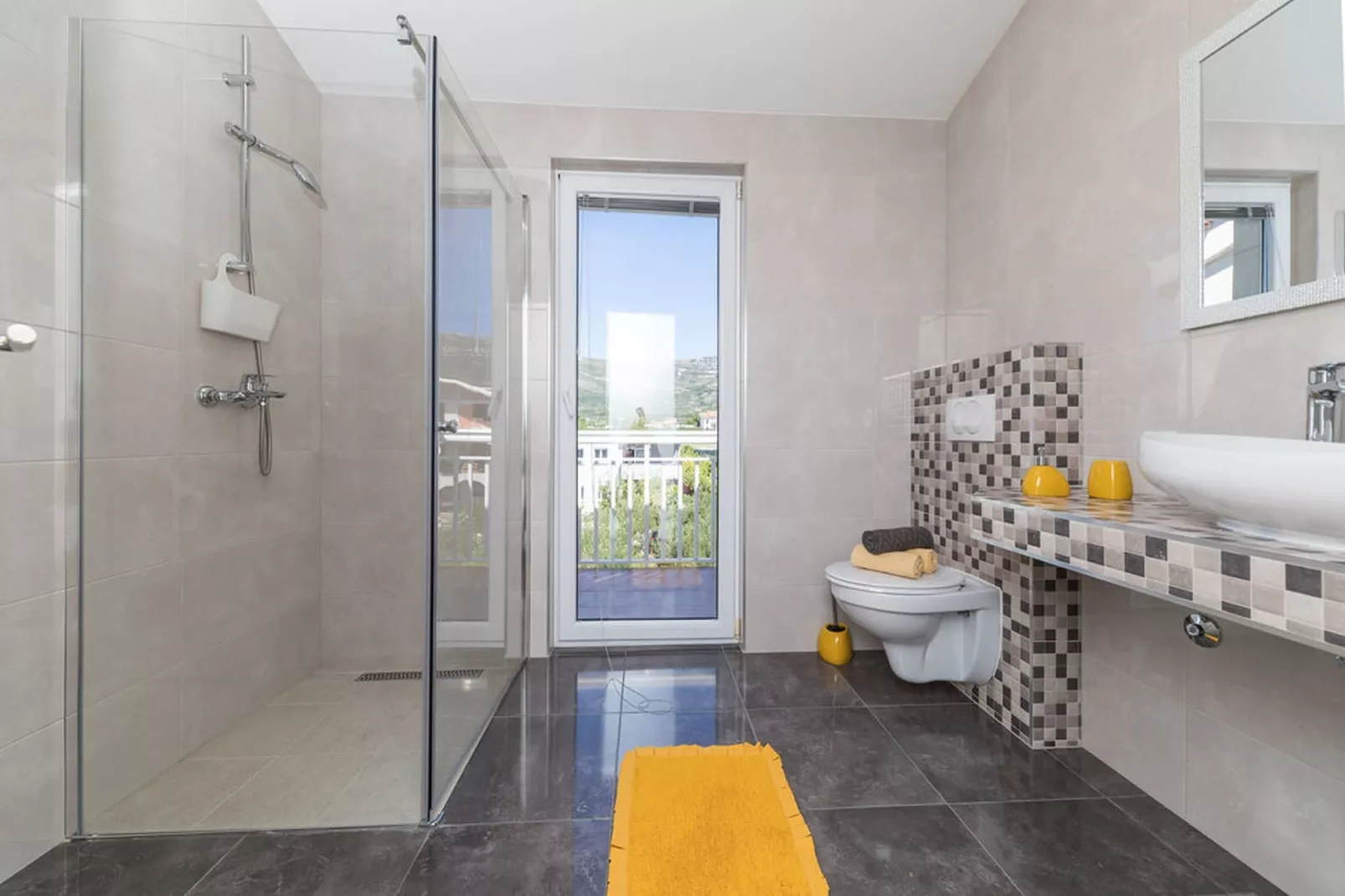 Two Bedroom Apartment with Balcony (Owner Blue) - Badkamer