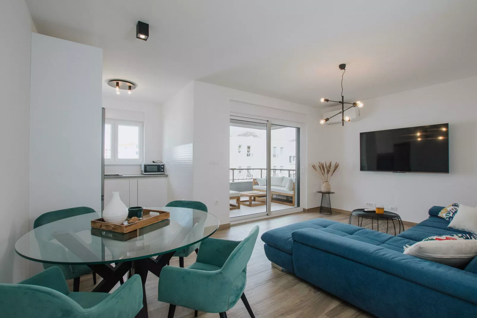 Spacious Luxury Trogir Apartments - Standard Two Bedroom Apartment (Nora) - Woonkamer
