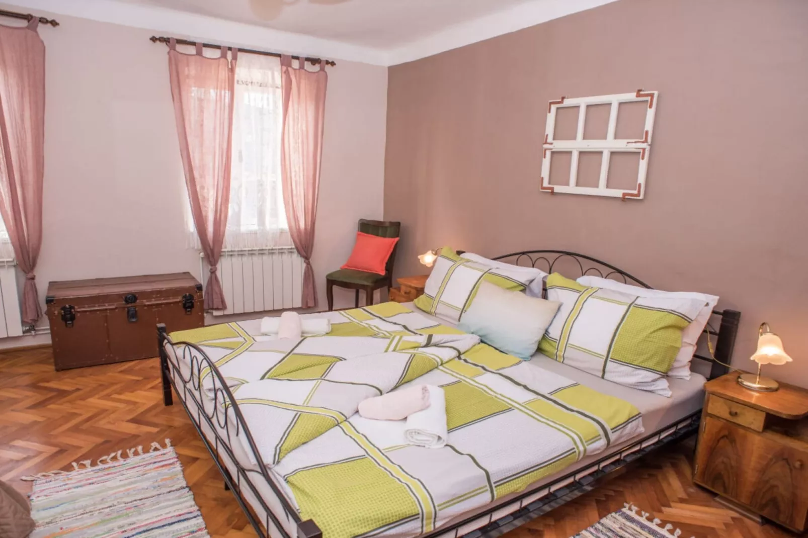 Exquisite Holiday Home with Private Pool and Sauna - Three Bedroom Holiday Home - Slaapkamer