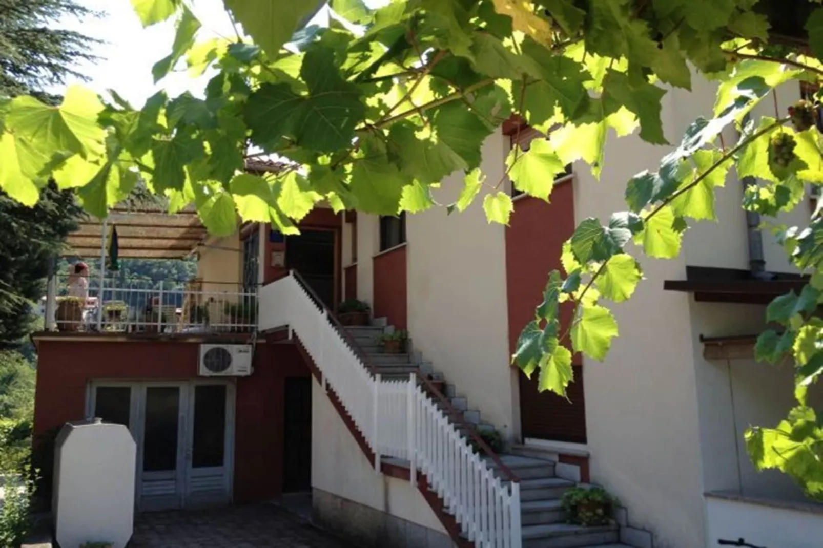 Lovely Apartments Near the Sea - Standard Studio Apartment with Balcony - Buitenlucht