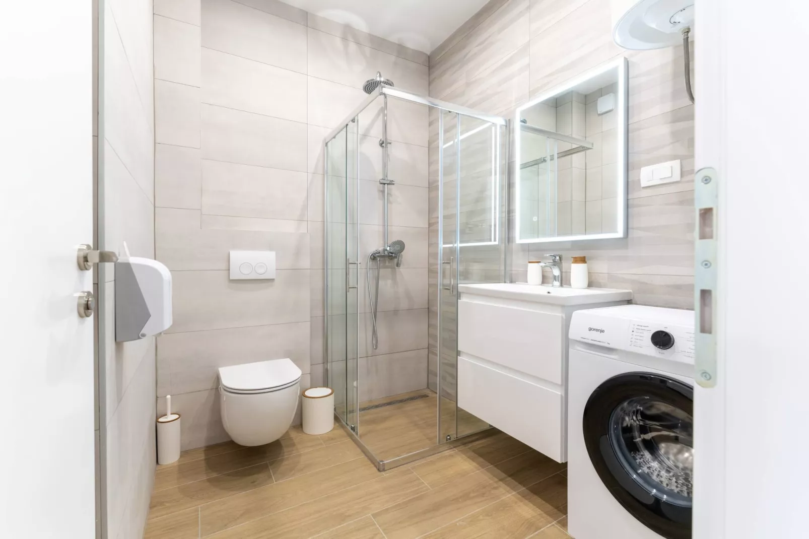 Luxury Living at Horizon Retreat - Comfort Two Bedroom Apartment  (owner Central S4) - Badkamer