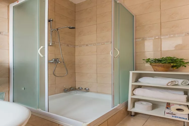 Secret & Stylish Hideaway Apartments Zadar Old Town - Double Room (owner Mila Room) - Badkamer