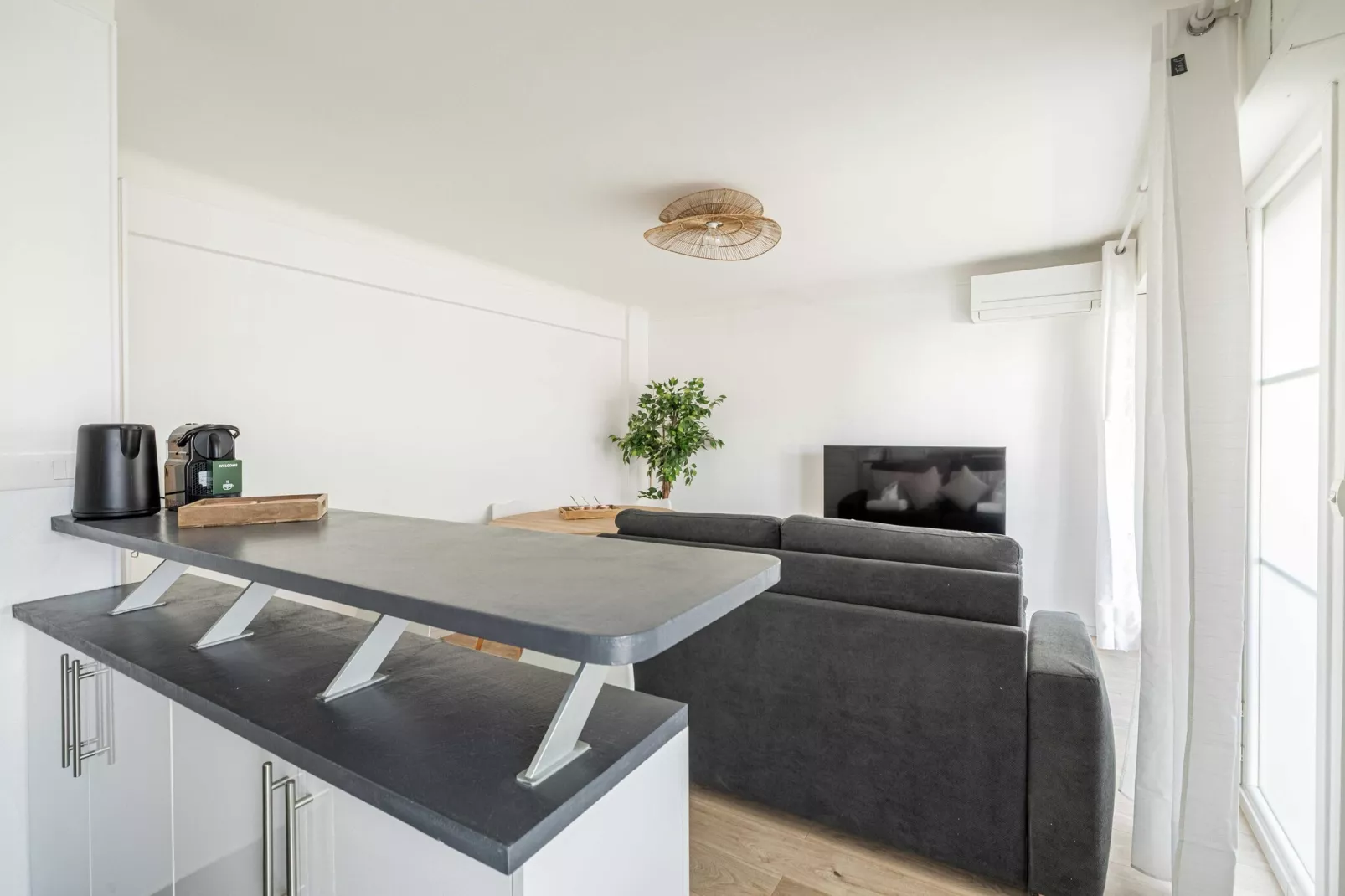 BB-1-POSTES - Niet-getagd