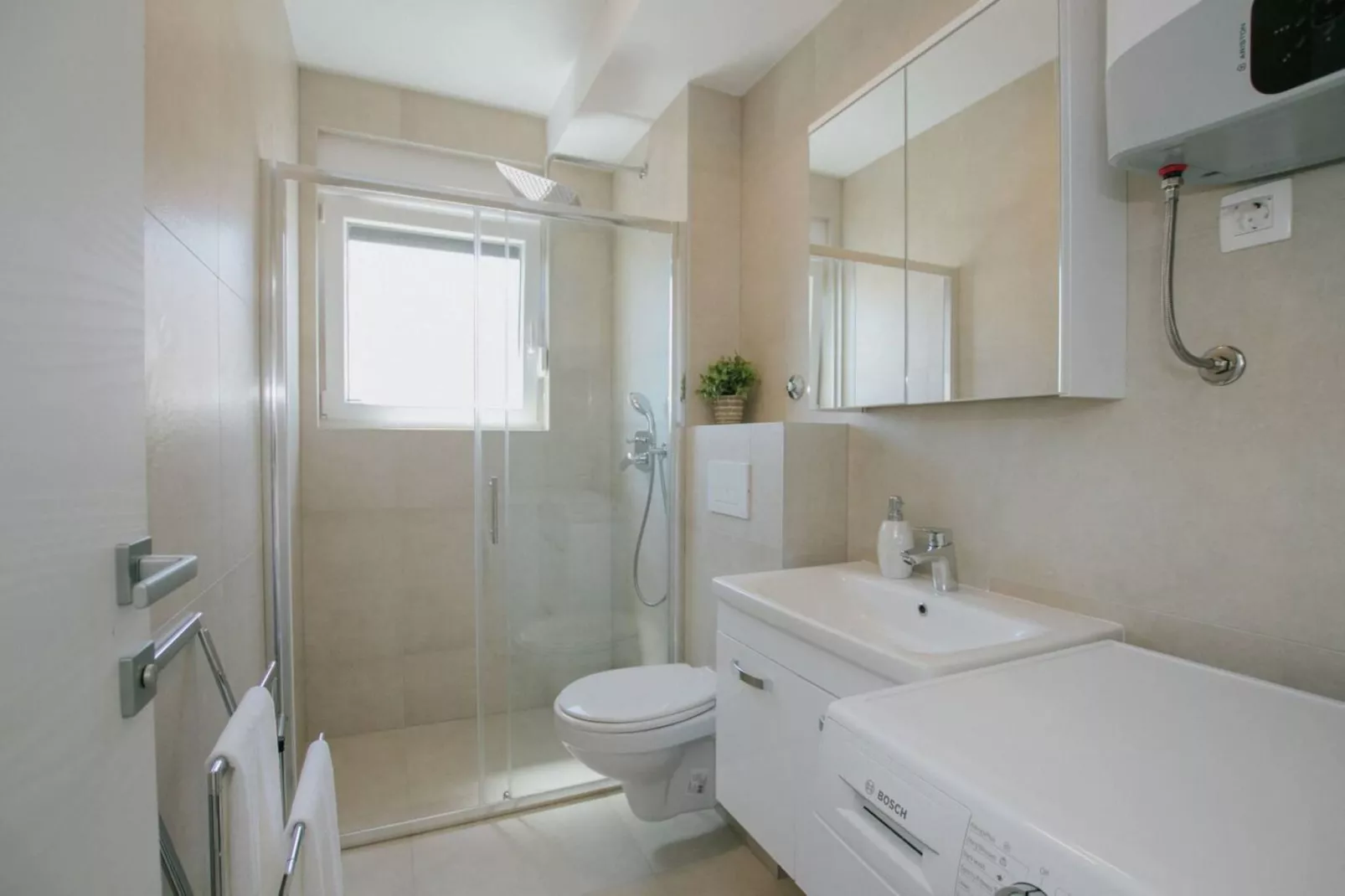 Spacious Luxury Trogir Apartments - Superior Two Bedroom Apartment (Mila) - Badkamer