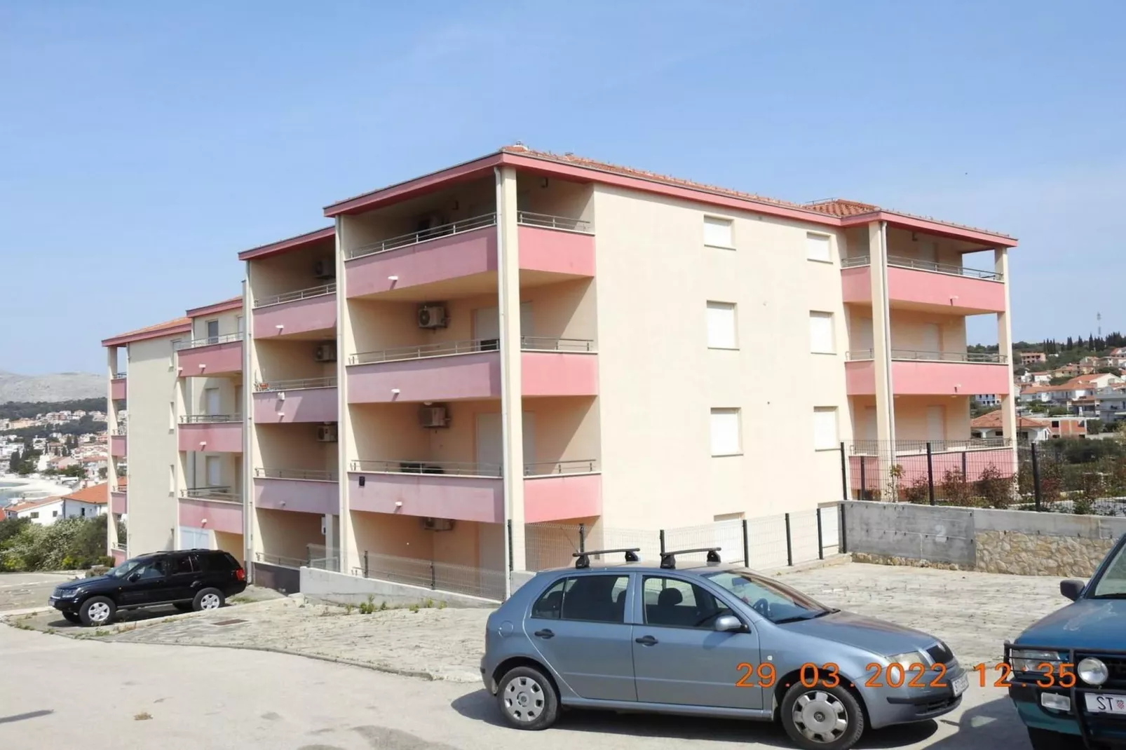 Three Bedroom Apartment - Buitenlucht