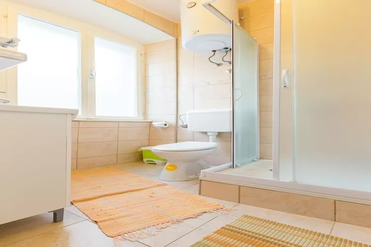 Secret & Stylish Hideaway Apartments Zadar Old Town - Double Room (owner Mila Room) - Badkamer