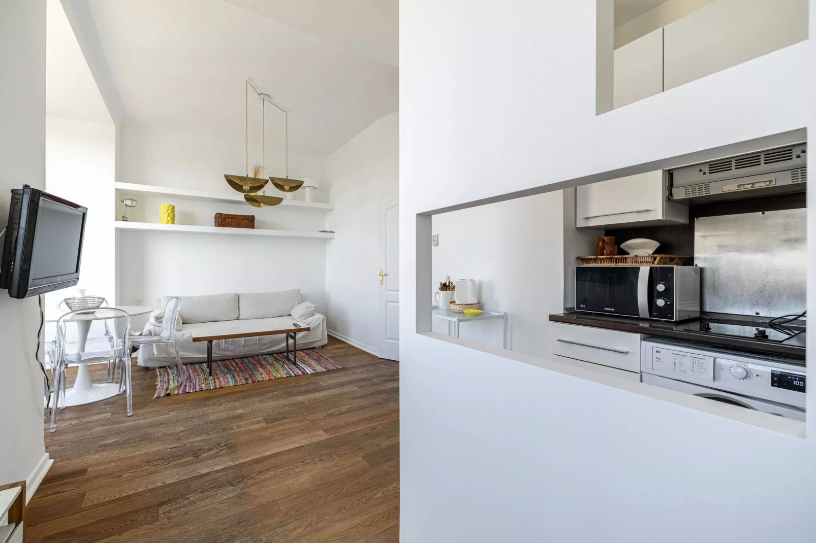 EM-211-ANGLAIS - Niet-getagd