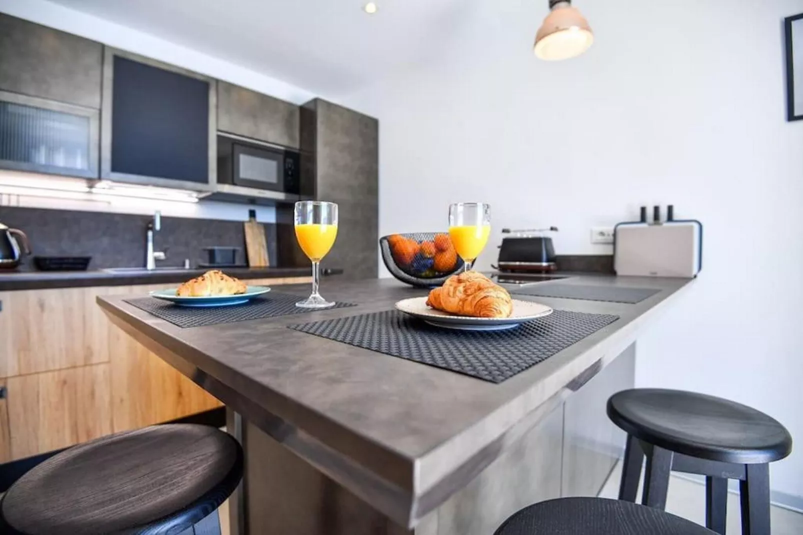 Buena Vista - Two Bedroom Holiday Home with Swimming pool - Eetkamer