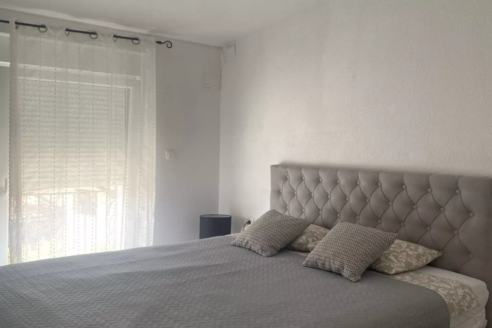 Luxury Lovran Apartments with Swimming Pool - Standard One Bedroom Apartment - Slaapkamer
