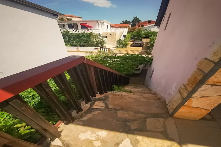 Apartment Kostanjevac - Two Bedroom Apartment with Terrace and Sea View