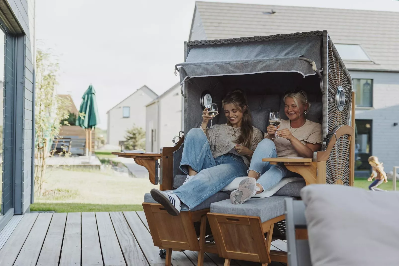 Gezinsvakantie in een moderne sfeer - Buitenlucht