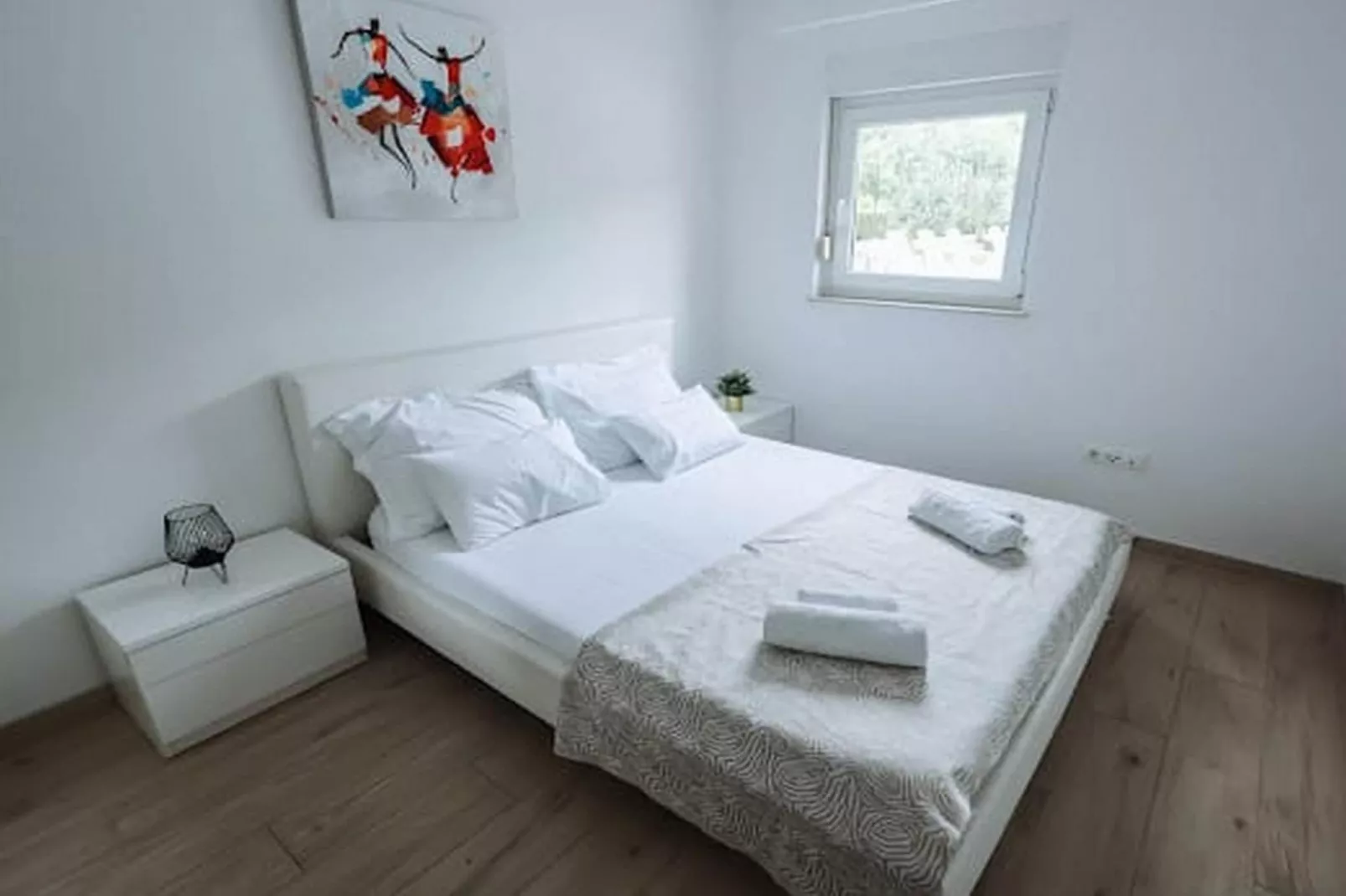 Exclusive Elegant Villa with Pool in Kastel Novi - Seven Bedroom Villa with Pool - Slaapkamer