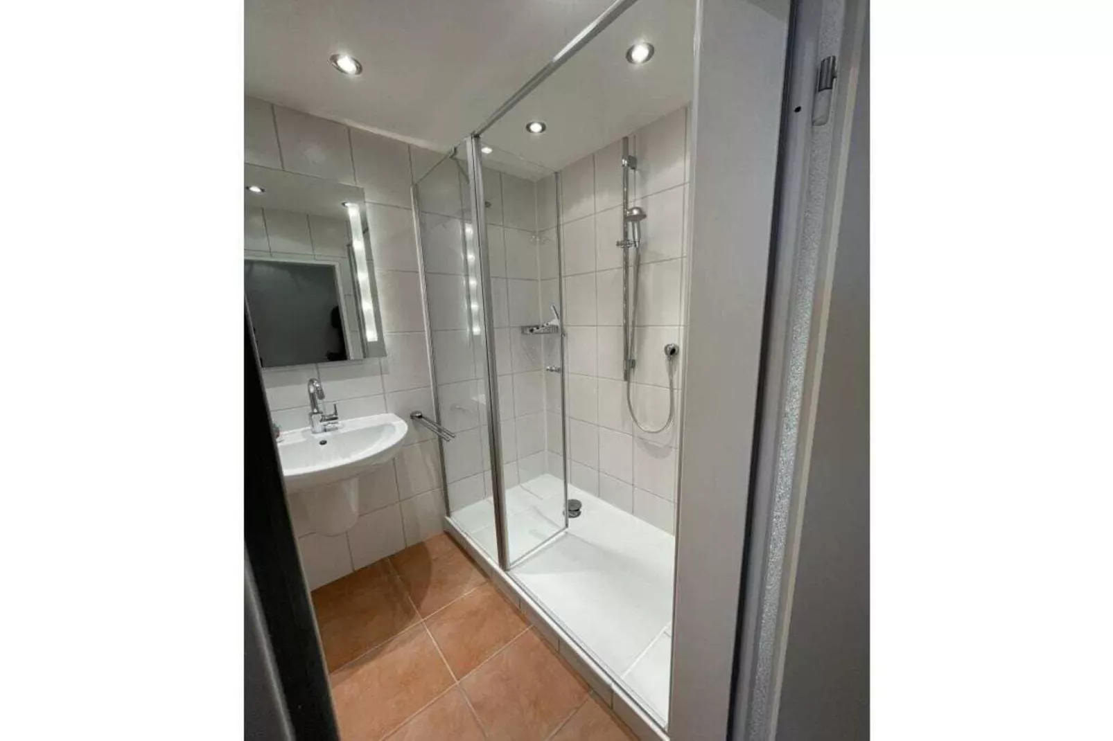 206419 - Badkamer