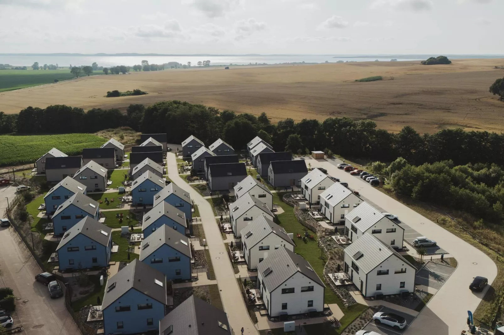Moderne kelder met vloerverwarming - Buitenlucht
