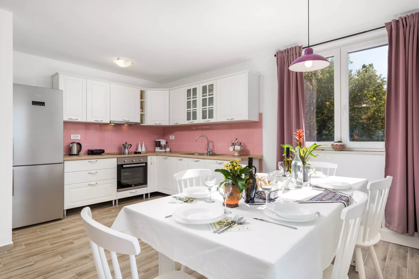 Wonderful Labin Villa with Private Pool and Sea Views - Three Bedroom - Keuken