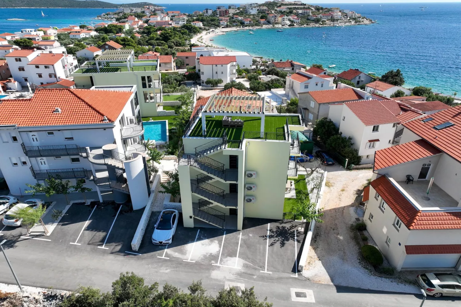 Luxury Living at Horizon Retreat - Standard Two Bedroom Apartment (Owner West S7) - Buitenlucht