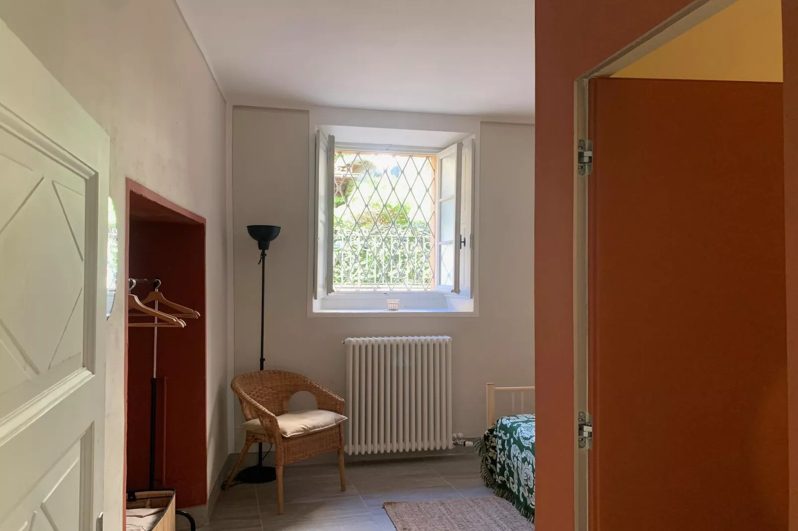 Ai Ronchi - piccolo appartamento con giardino a Cannero