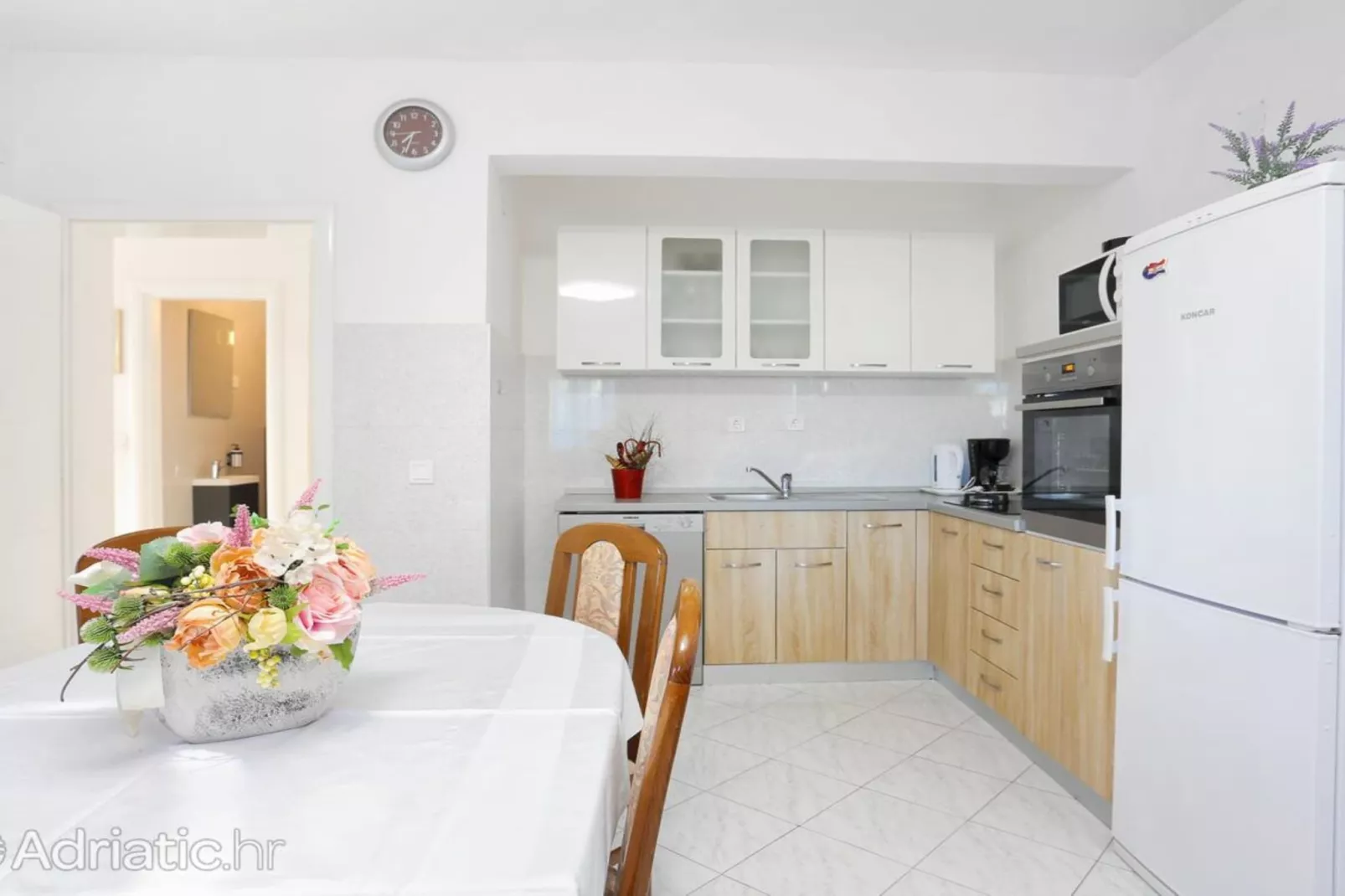 Holiday Home Nada Rogoznica - Six Bedroom Holiday Home - Keuken