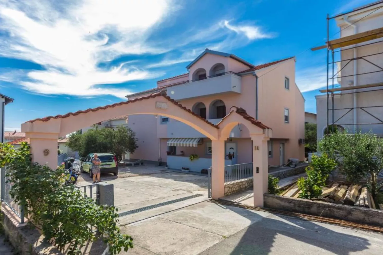 Modern Apartments in Zadar with Private Terrace - Studio Apartment with Terrace - Buitenlucht