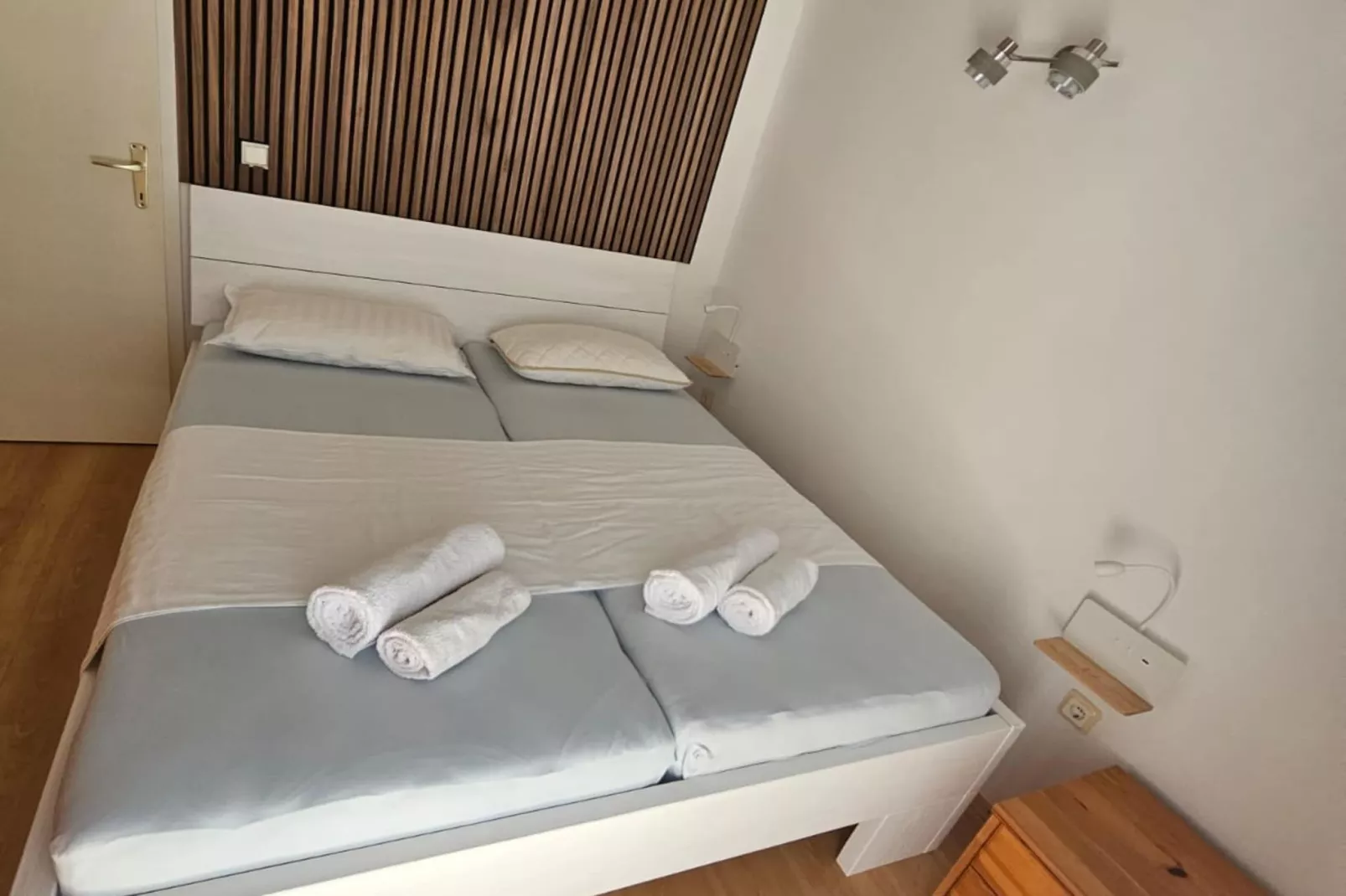 Apartment M&VALENTIN - Two Bedroom Apartment with Terrace - Slaapkamer