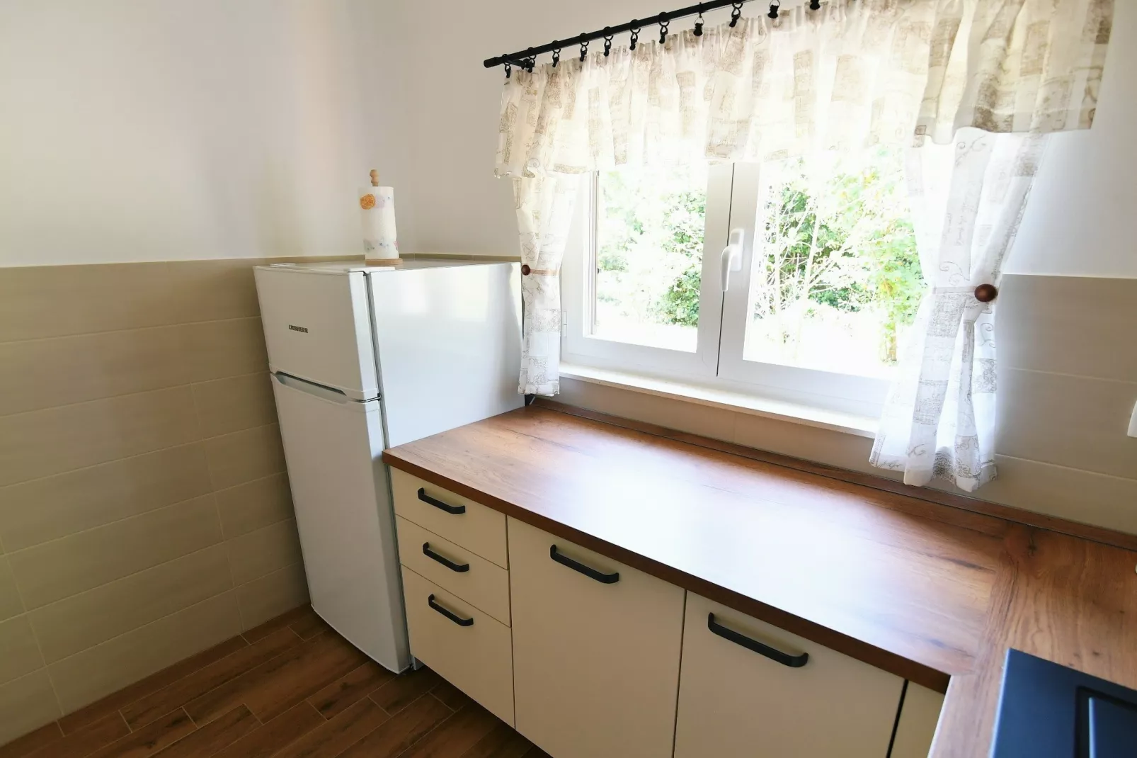 Charming Holiday Home with Terrace and Garden - One Bedroom Holiday Home - Keuken