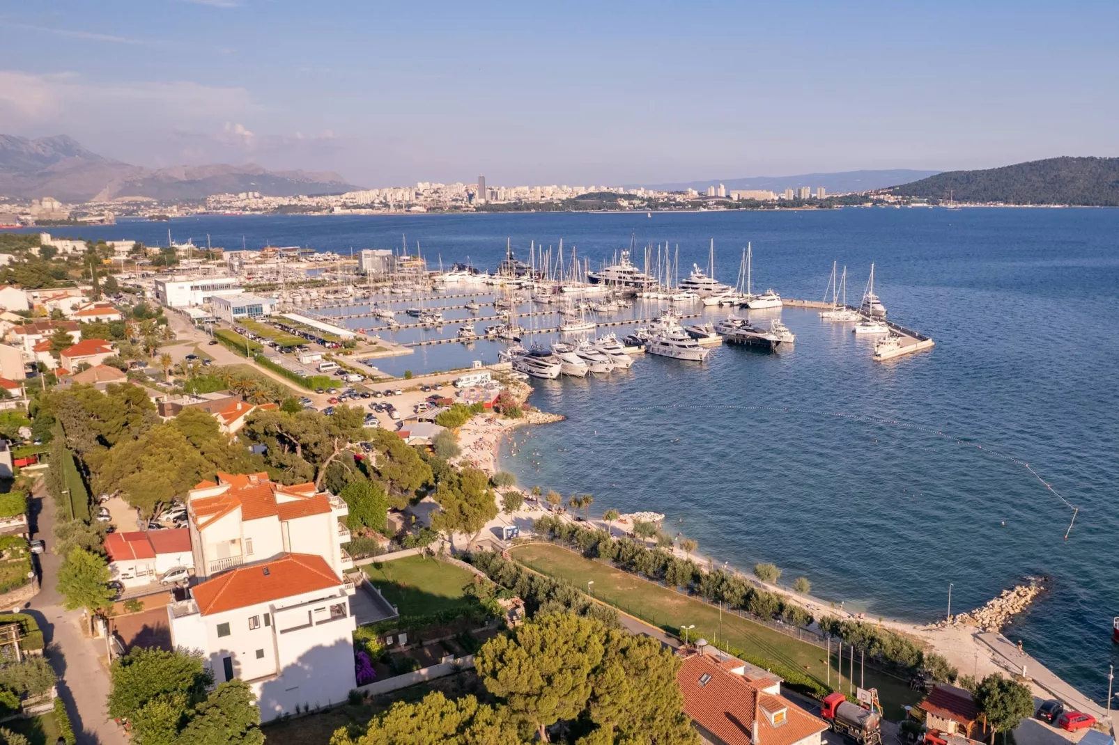 Kastel Gomilica Cozy and Stylish Apartments near the Sea - Classic One Bedroom Apartment (owner II) - Buitenlucht