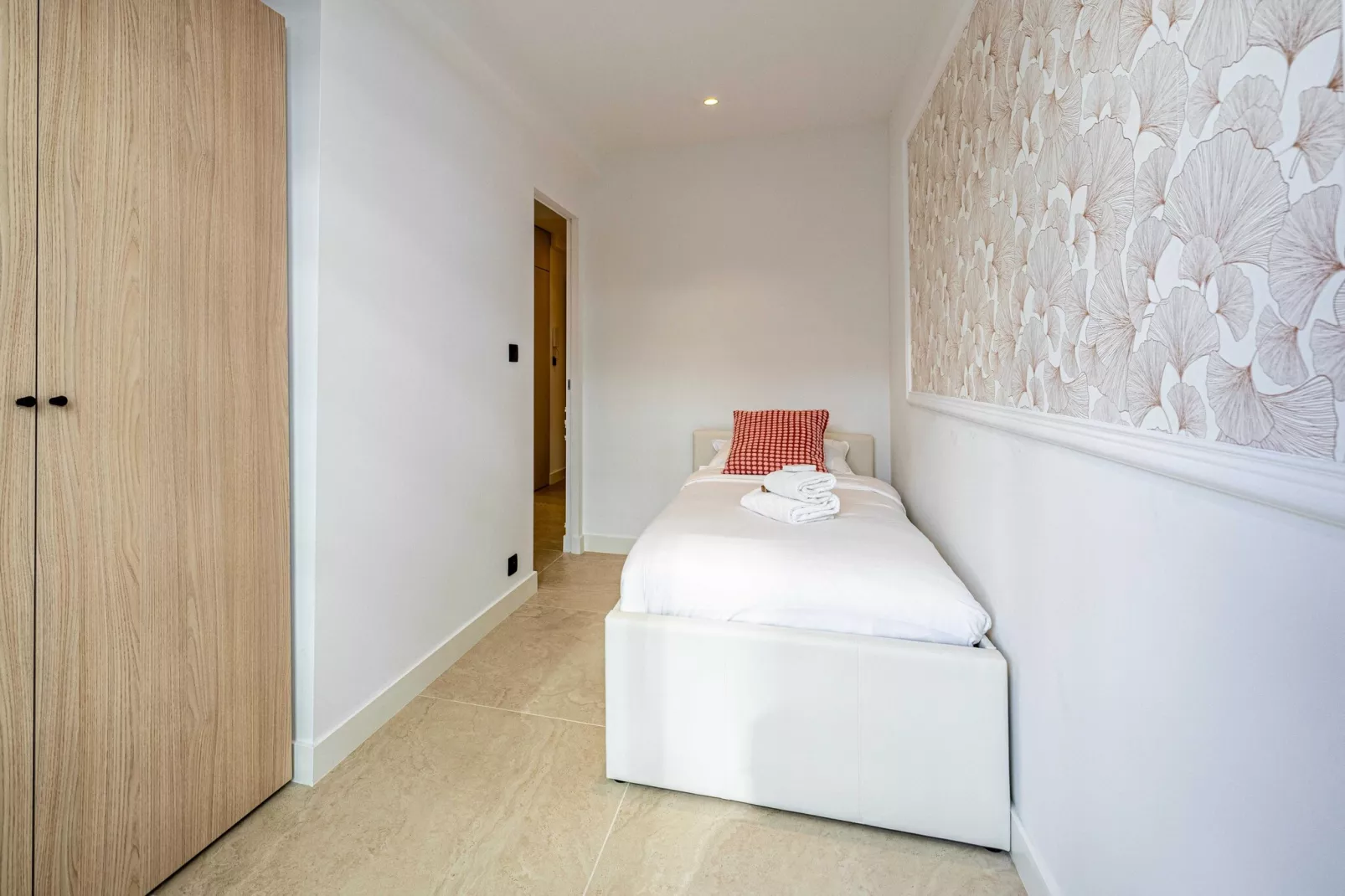 MZ-12-BRANLY - Niet-getagd