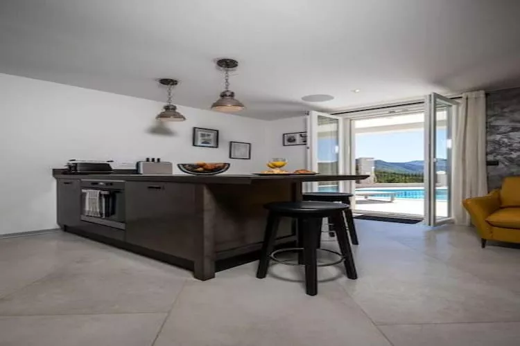 Buena Vista - Two Bedroom Holiday Home with Swimming pool - Eetkamer