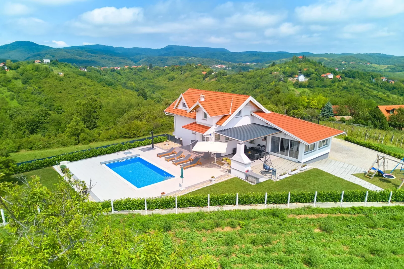 Villa Cerina - Three Bedorom Villa with Outdoor Swimming Pool - Buitenlucht