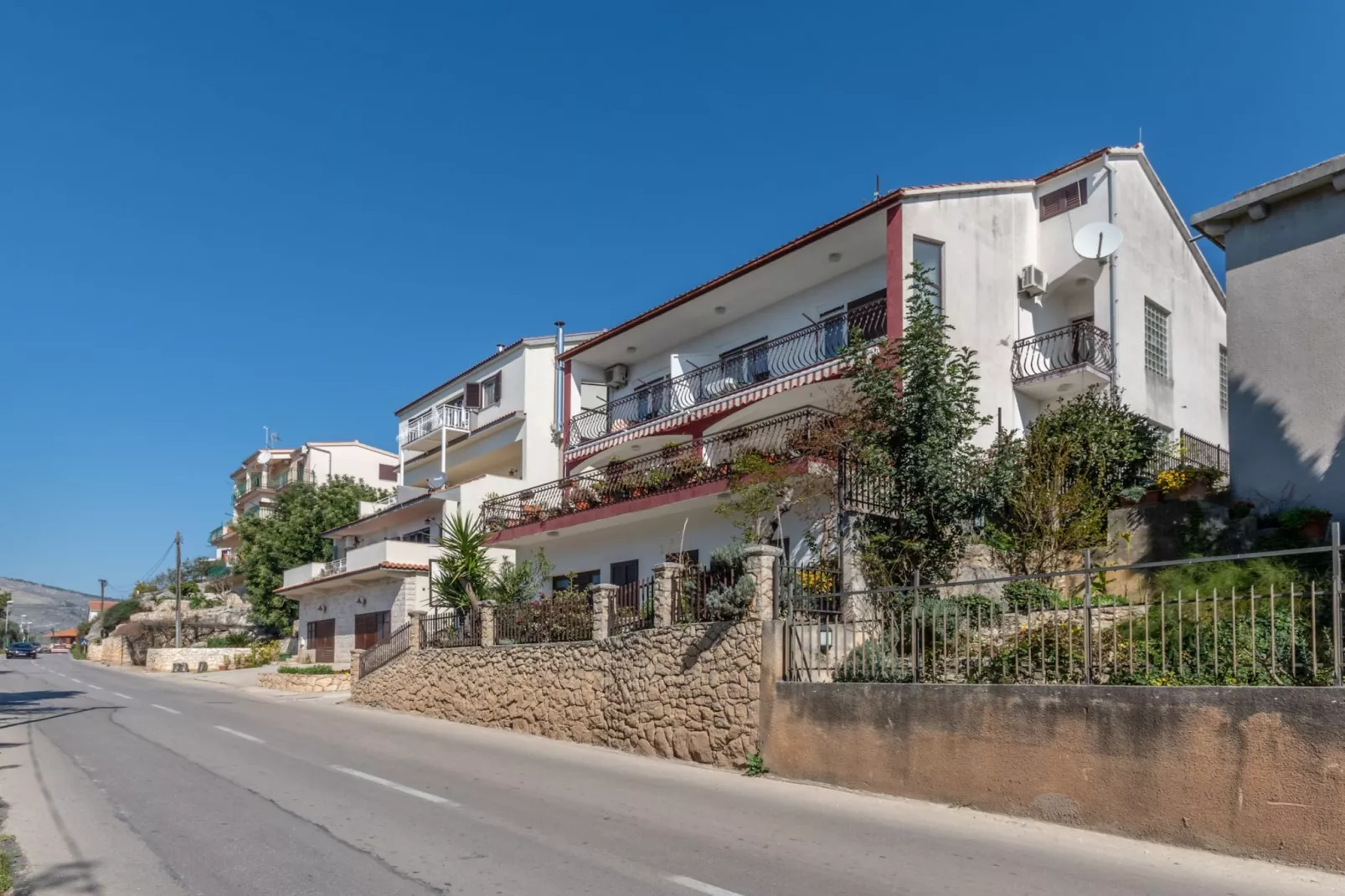 Charming Trogir Apartments with Balcony - Comfort One Bedroom Apartment with Balcony - Buitenlucht