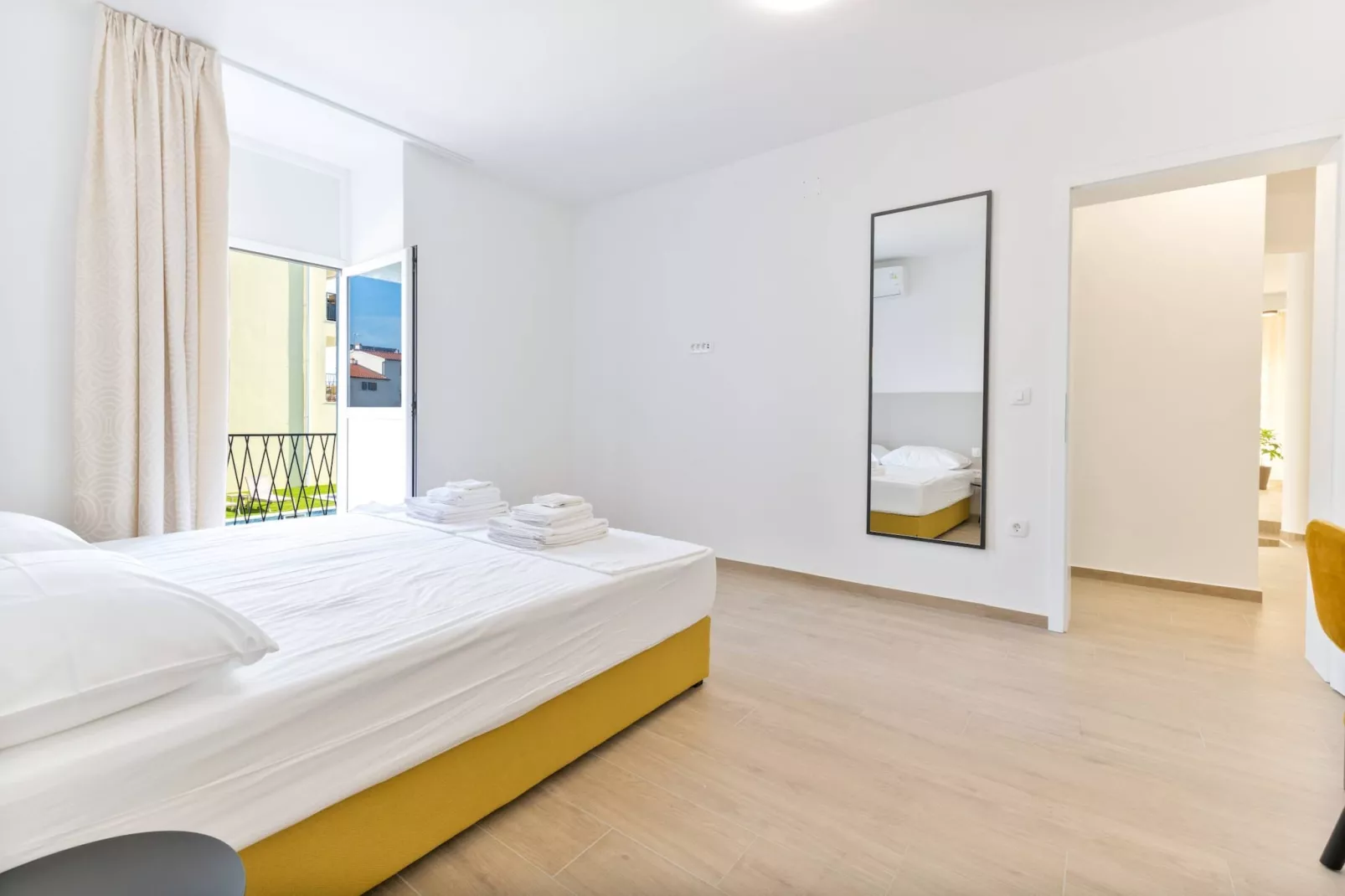 Luxury Living at Horizon Retreat - Three Bedroom Apartment (owner Central S1) - Slaapkamer