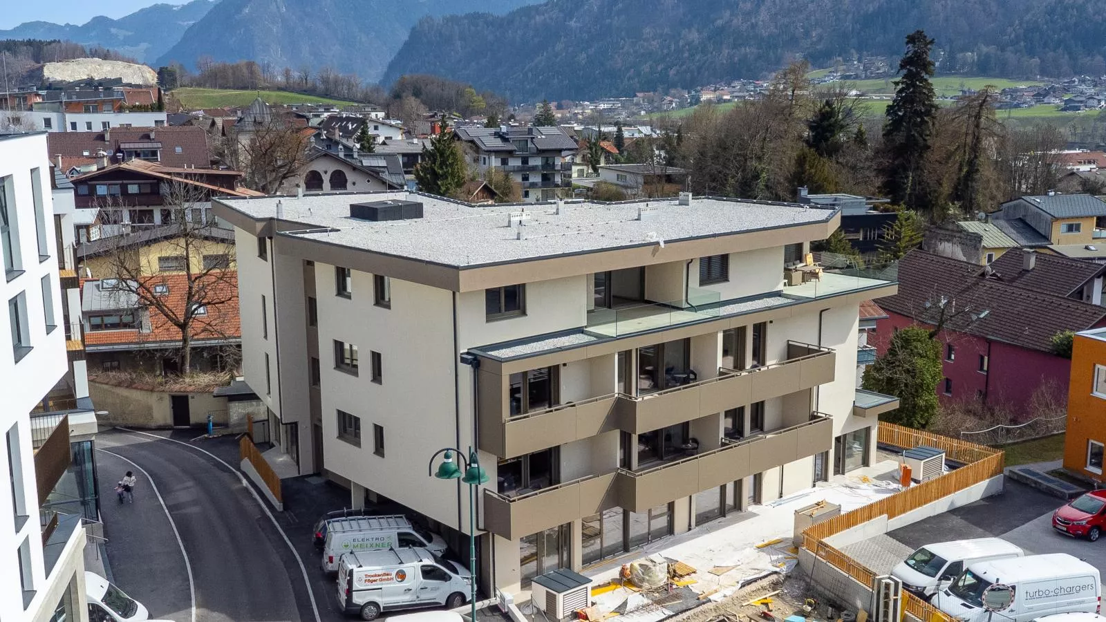 City Apartments Jenbach Top 13 - Buitenkant zomer