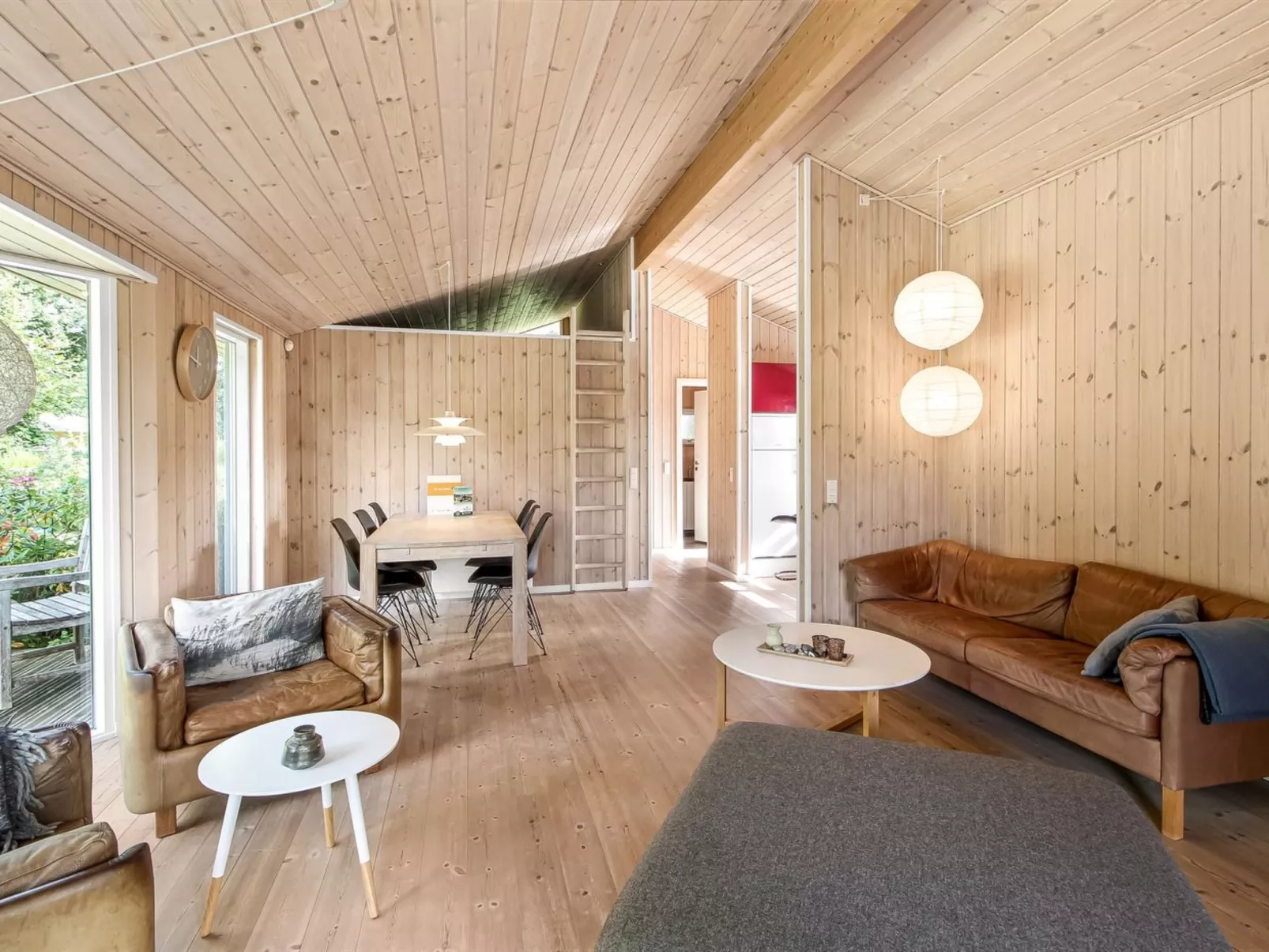 "Swale" - 500m from the sea - Binnen