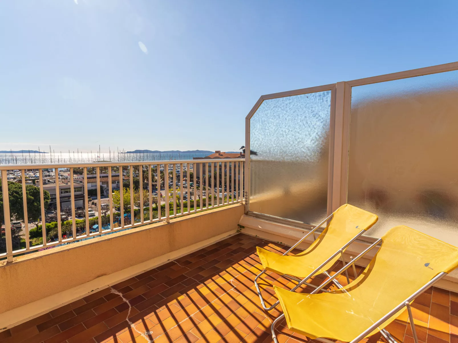 Port de La Gavine - Buiten