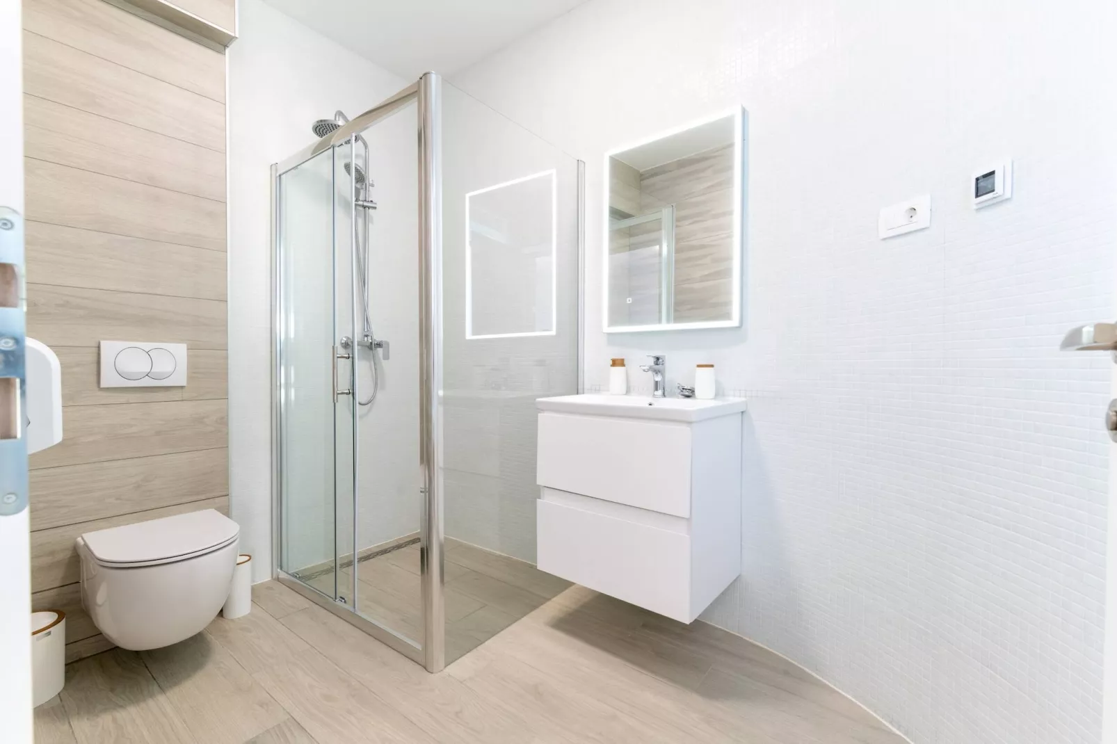 Luxury Living at Horizon Retreat - Three Bedroom Apartment (owner Central S1) - Badkamer