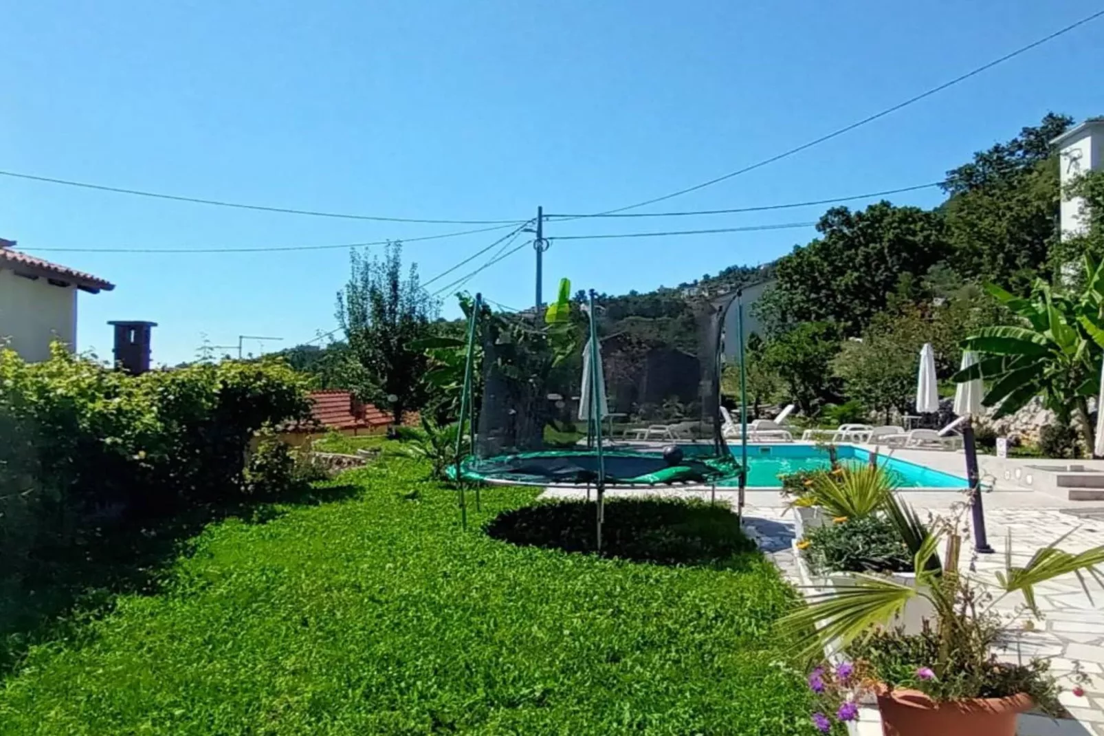 Luxury Lovran Apartments with Swimming Pool - Classic One Bedroom Apartment - Tuinen zomer