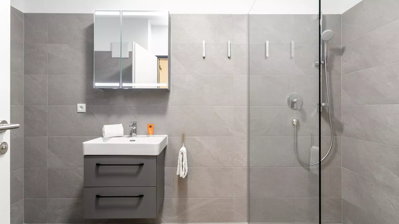 City Apartments Jenbach Top 4 - Badkamer