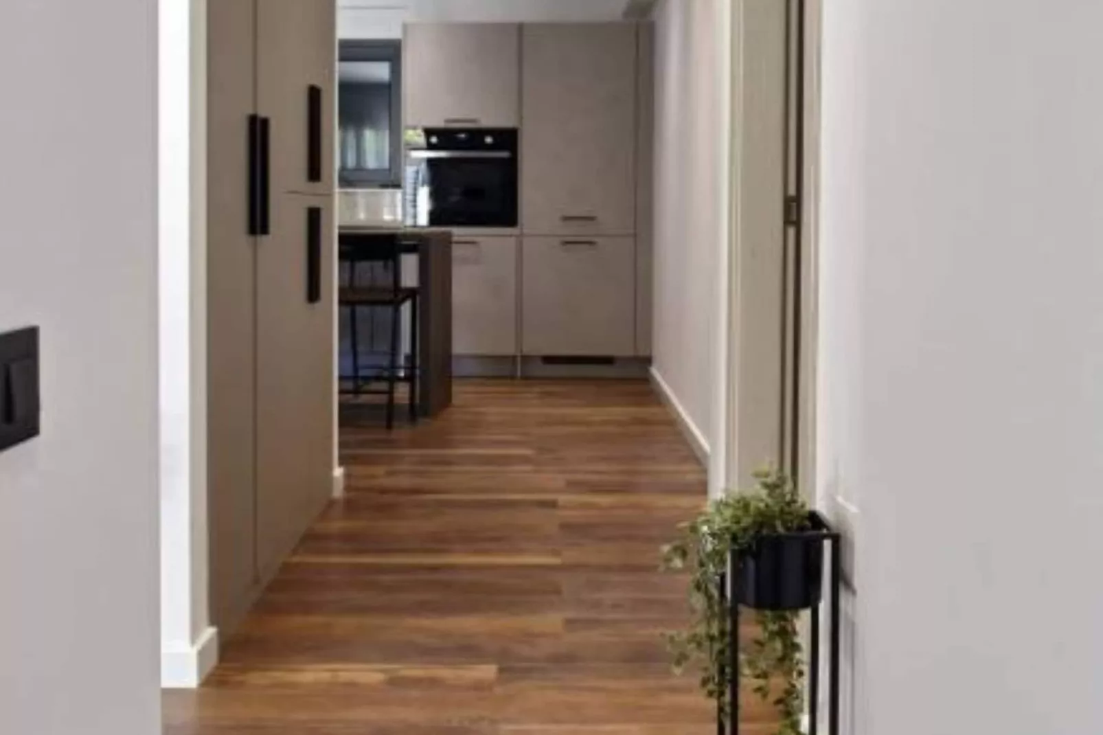 Luxury Slatine Apartments with Terrace and Garden - One Bedroom Apartment with Terrace - Binnen