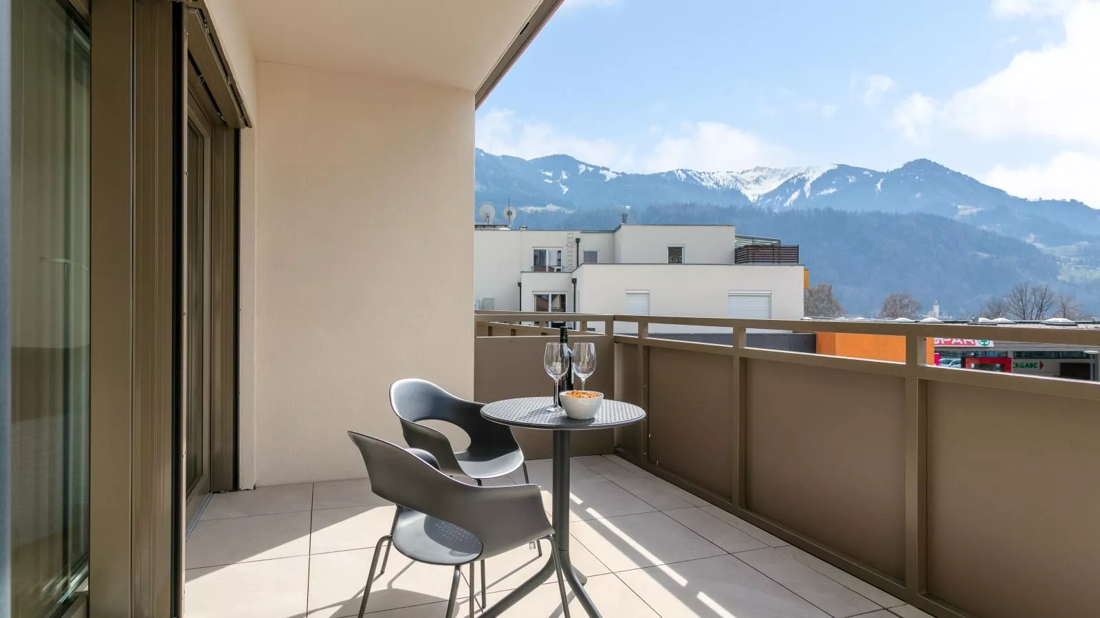 City Apartments Jenbach Top 9 - Terrasbalkon
