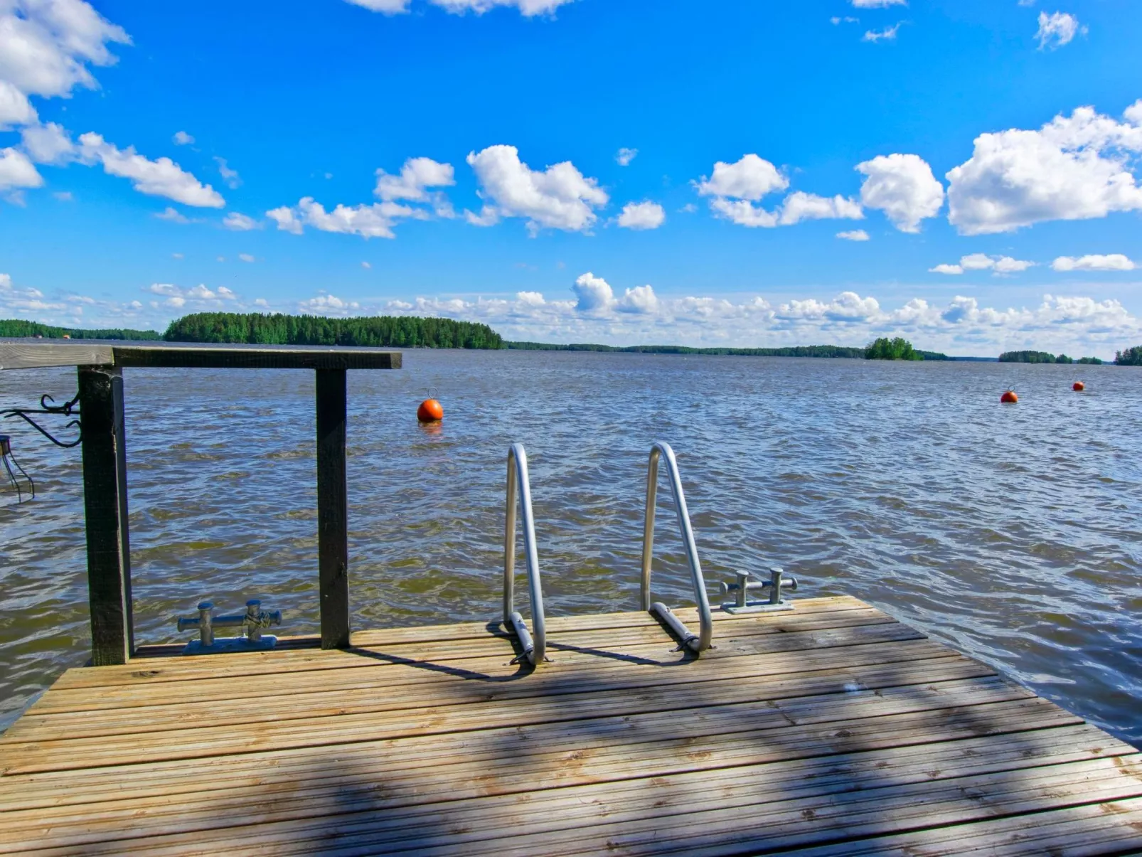 Liisan ranta - Binnen