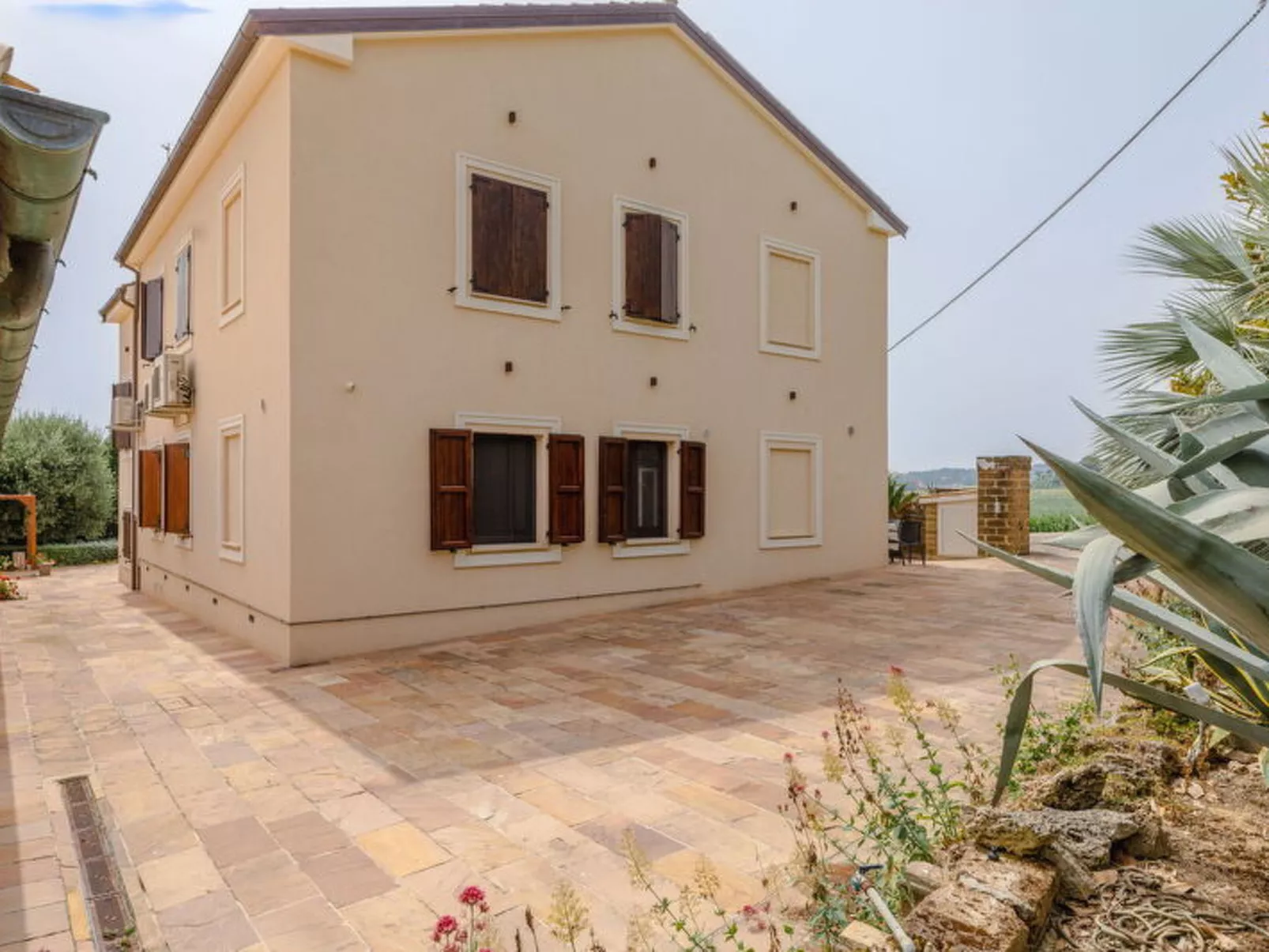 Cyca Holiday Home - Buiten